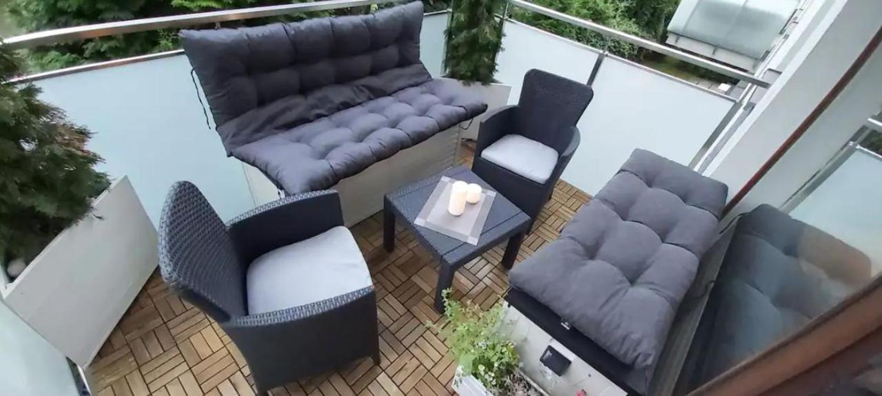Apartment Jazz Констанцин-Езерна Екстериор снимка